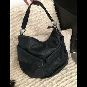 Blk Ann Taylor Loft leather purse